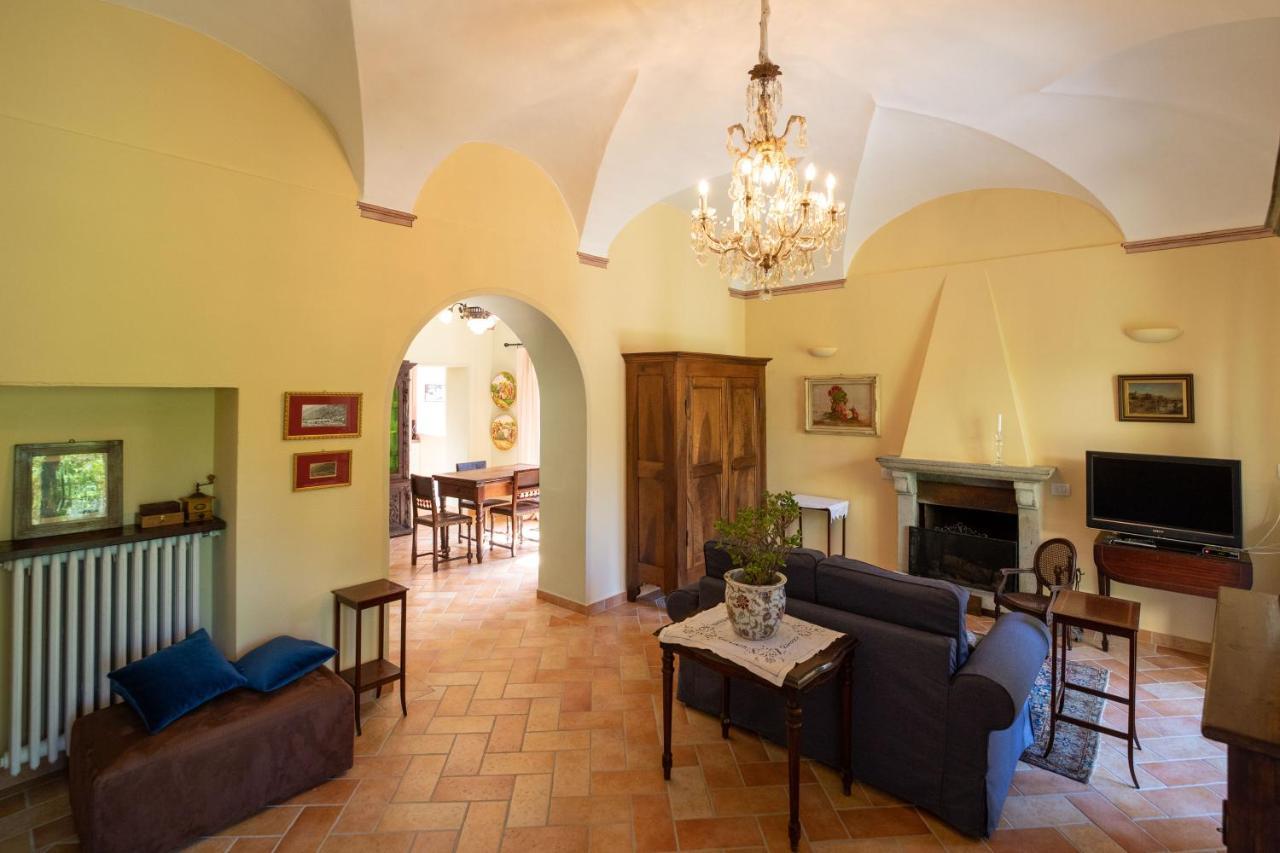 La Loggia Dei Frati Apartment Cannero Riviera Bagian luar foto